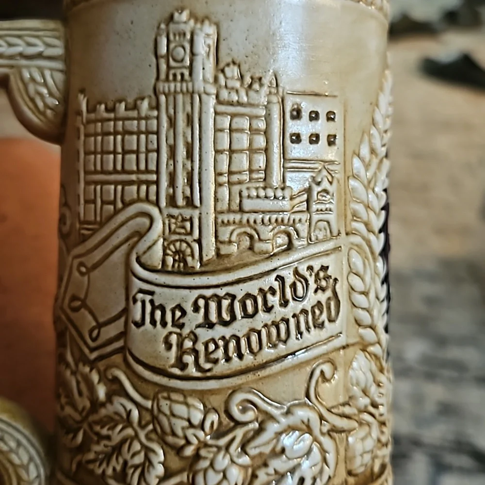 ANHEUSER BUSCH INC Ceramic 3D Lidded Beer Stein Mug Cup